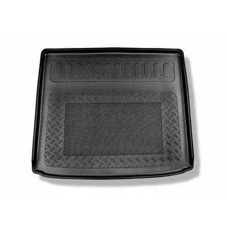 Protetor de porta-malas para Ford Focus IV Combo, Active Combo (09.2018-....) - tapete para bagageira - Aristar - Standard - parte superior do porta-malas (soleira plana); base móvel na posição mais alta