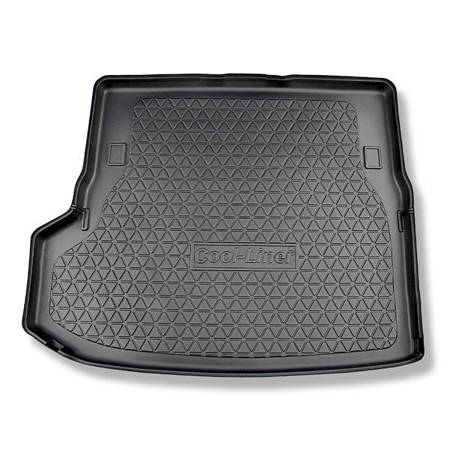 Protetor de porta-malas para Lexus RX L IV 350L, 450hL hybrid SUV (06.2018-09.2022) - tapete para bagageira - Aristar - Cool Liner - 7 lugares; terceira fileira inclinada