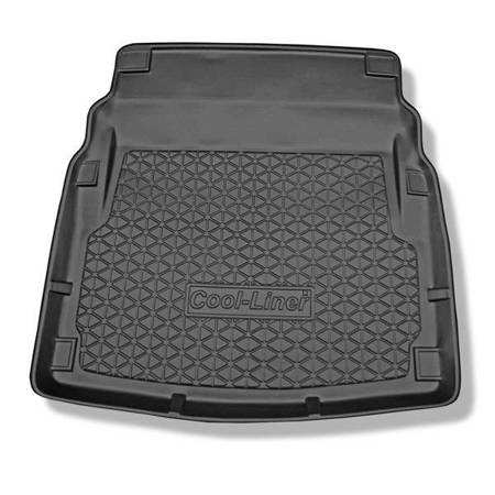 Protetor de porta-malas para Mercedes-Benz Classe E W212 Limusine (03.2009-03.2016) - tapete para bagageira - Aristar - Cool liner - sem cavidades; área do porta-malas sobe nos assentos traseiros