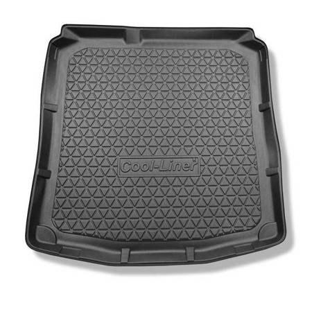 Protetor de porta-malas para Volkswagen Jetta NCS Sedan (01.2011-01.2018) - tapete para bagageira - Aristar - Cool liner - sem compartimento esquerdo e direito